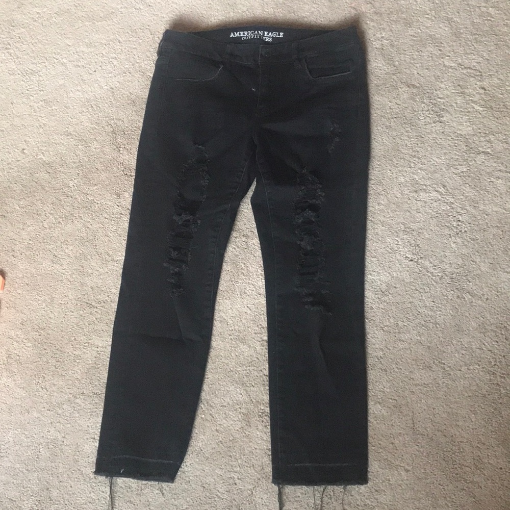 AEO Distressed crop
